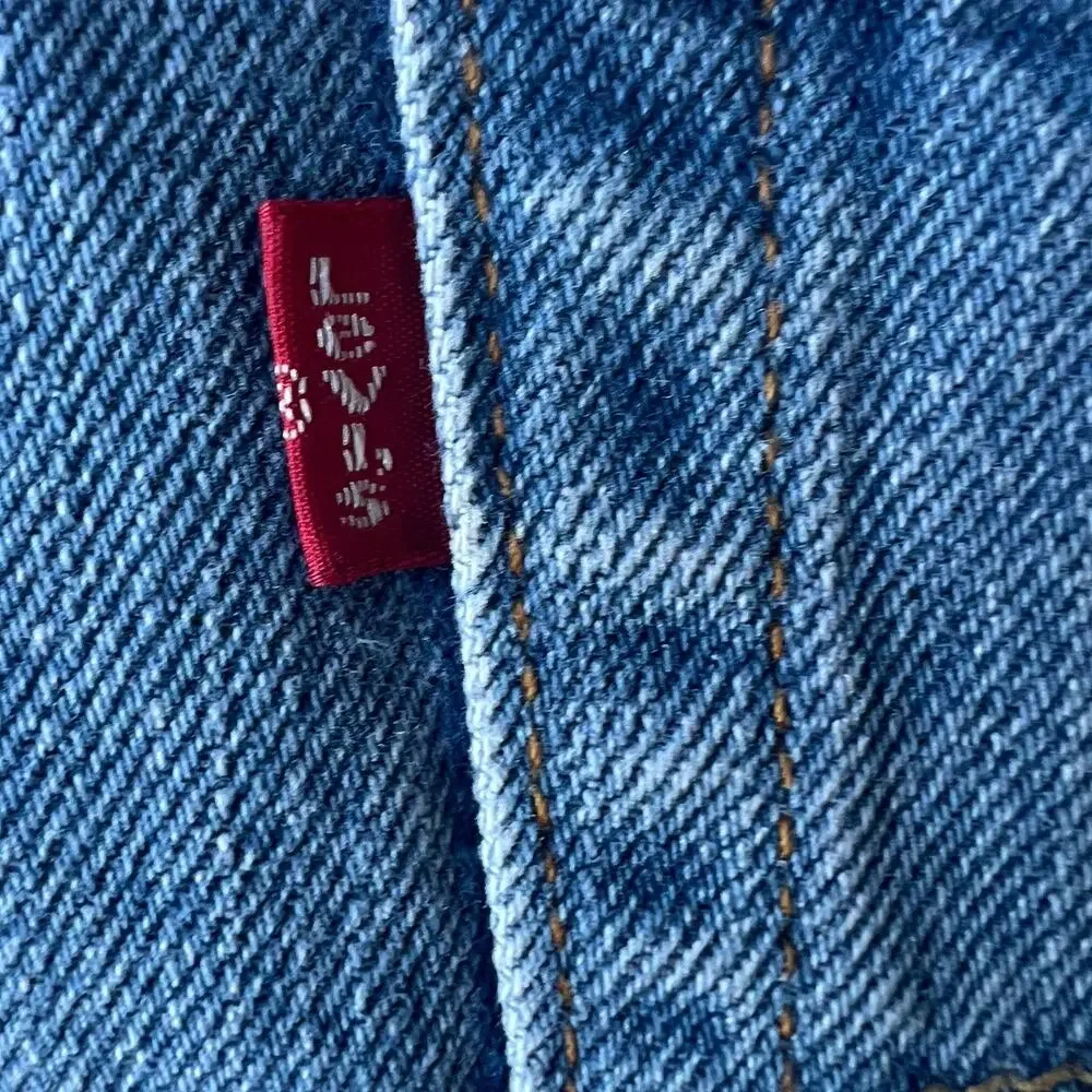 Vintage Levis 505 Jeans Mens 34x34 Reg Straight Blue Denim 2005 Y2K 100% Cotton